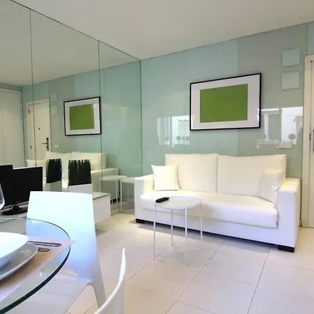 Ap Gran Via IV Apartment Madrid Exterior photo